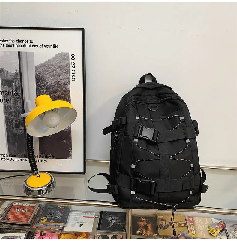 Mochila bolso de skate hombres mujeres moda fresco raya reflectante mochila estudiante mochila personalizada de gran capacidad YUNO STUDIOS