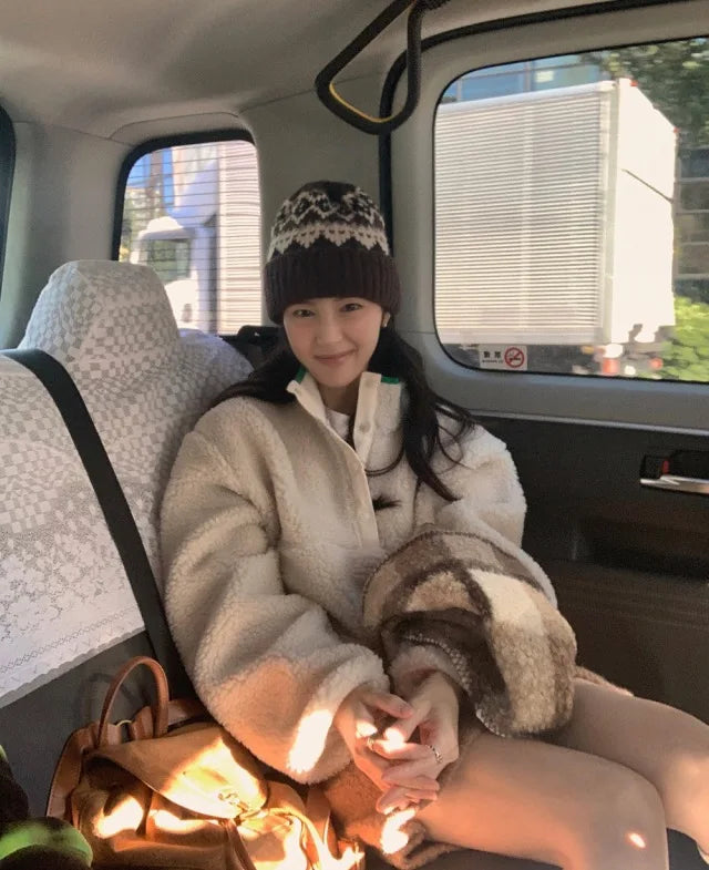 Suda de Terciopelo de Cordero para Mujer, Estilo Hoado y Casual, Cuello Alto, Abrigo Cálido de Manga Larga, Versión Cor... YUNO STUDIOS