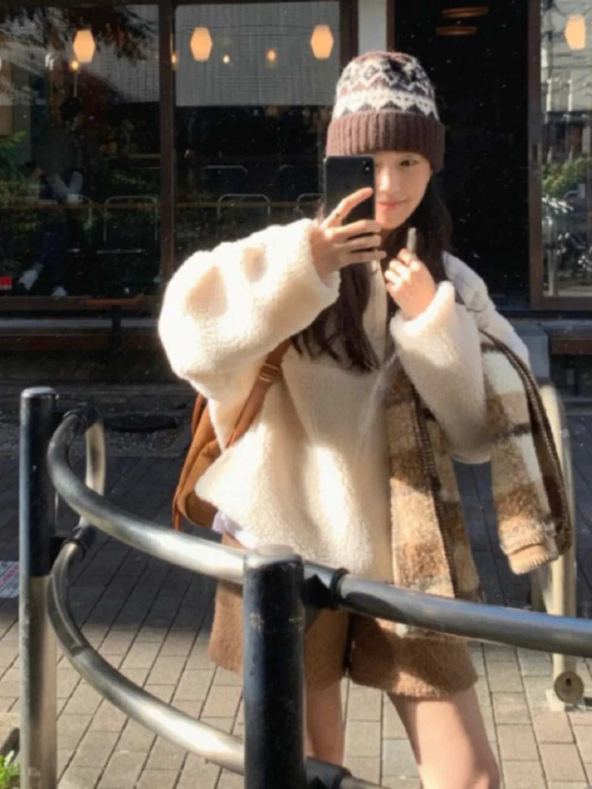 Suda de Terciopelo de Cordero para Mujer, Estilo Hoado y Casual, Cuello Alto, Abrigo Cálido de Manga Larga, Versión Cor... YUNO STUDIOS