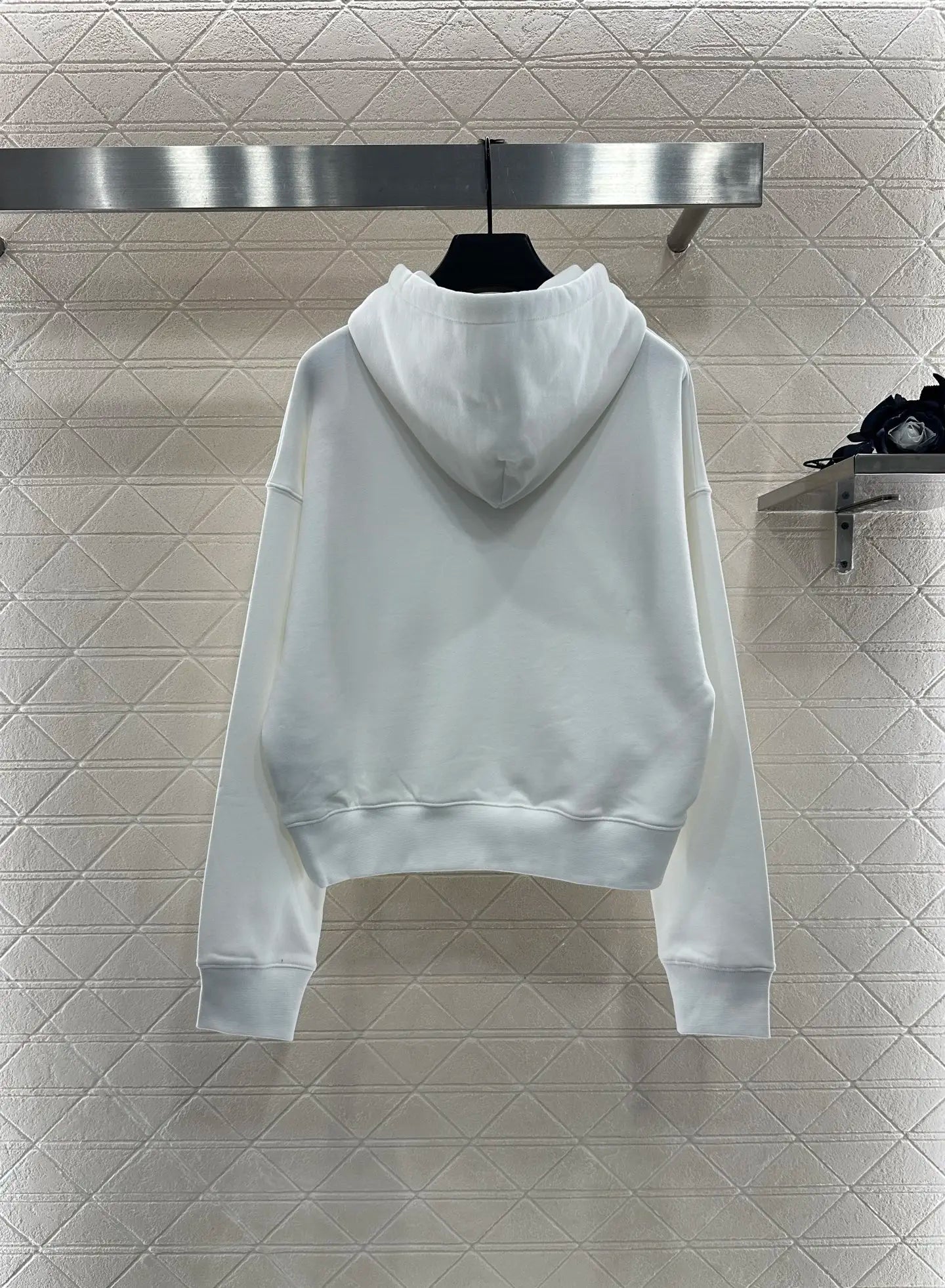 2025 Nuevo estilo 100% algodón Ajuste relajado Sudadera con capucha con letras 302 YUNO STUDIOS