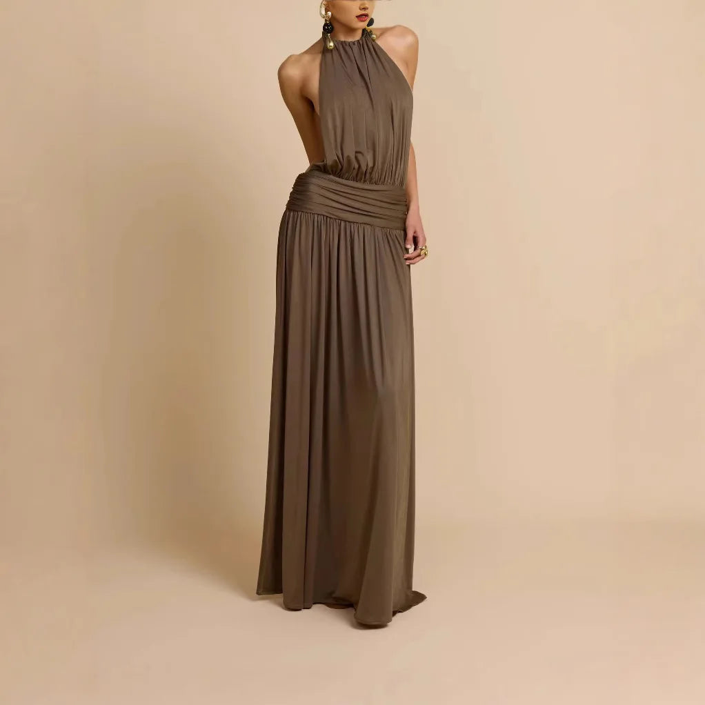 Ropa de mujer europea y americana 2025, novedad de verano, vestido largo plisado con cuello y espalda descubierta, vestido con temperamento