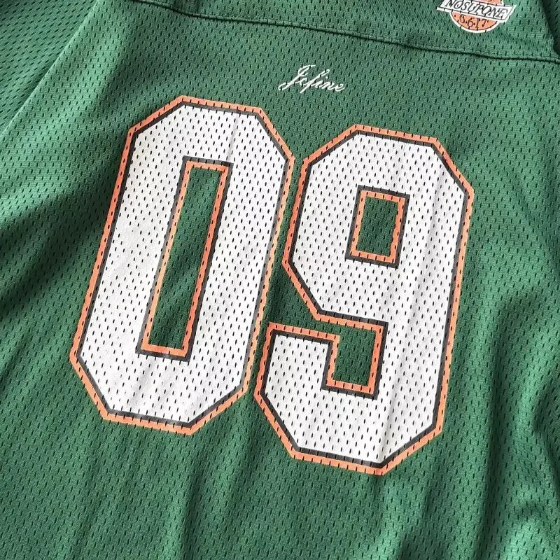 Camiseta de béisbol de manga corta con cuello en V de estilo americano, Top Retro deportivo holgado de verano para hombres y mujeres YUNO STUDIOS