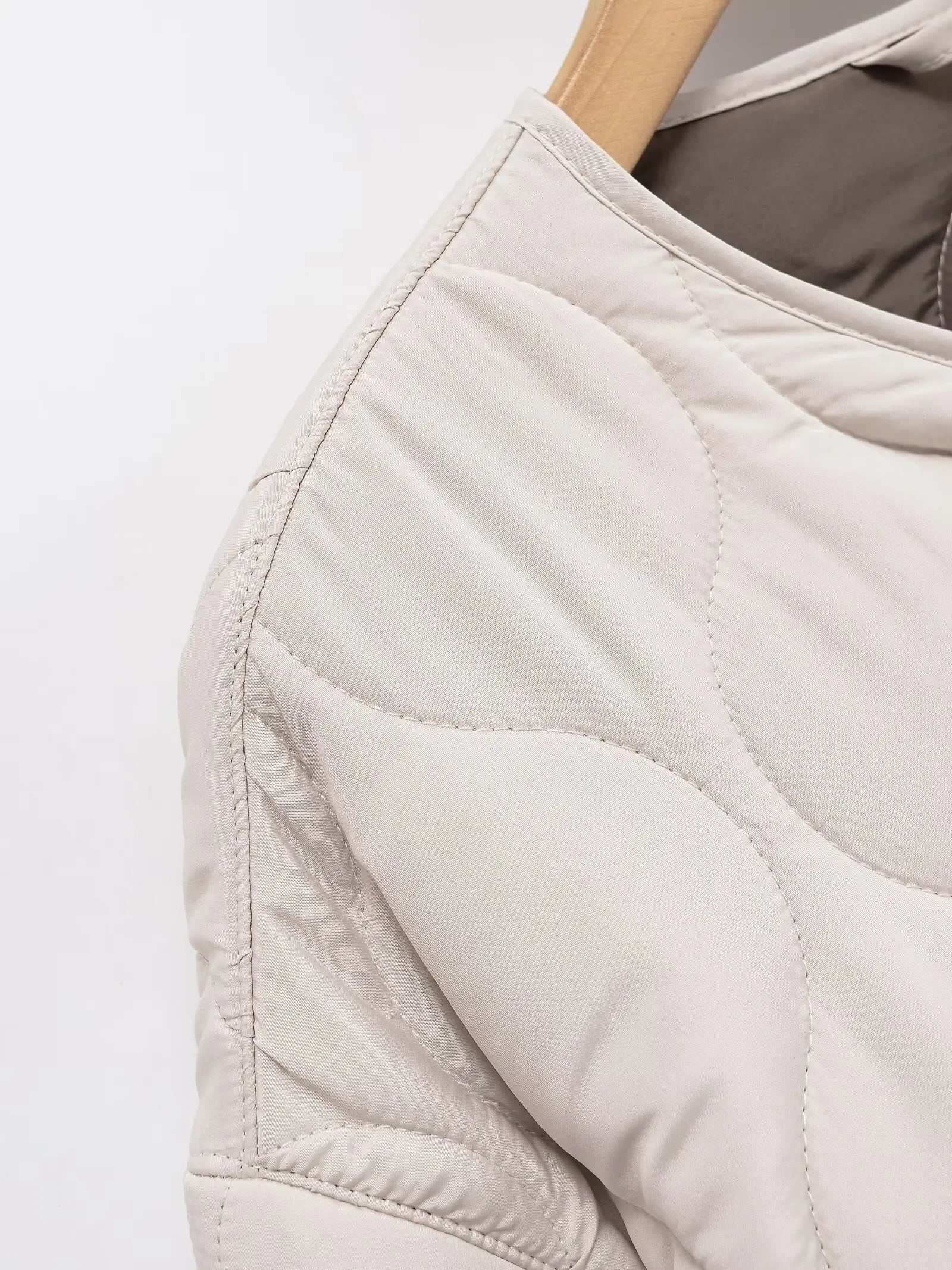 Chaqueta de algodón cálida con diamantes, informal, holgada, estilo europeo y americano, invierno 2025